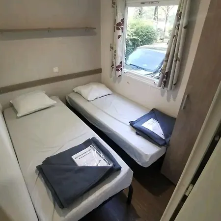 אתר קמפינג Mobil 6 Personnes 3 A 25 Min Puy Dufou