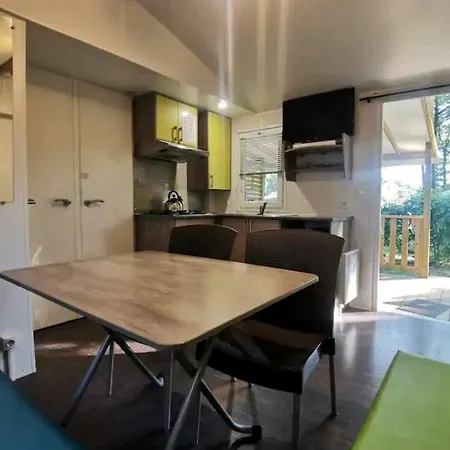 אתר קמפינג Mobil 6 Personnes 3 A 25 Min Puy Dufou *